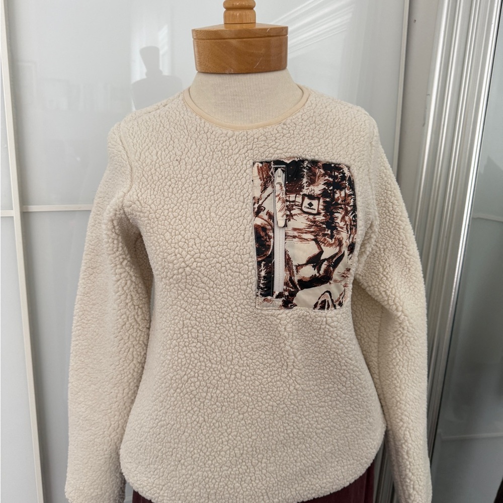 Columbia Cream Fleece Exclusive of trimming Top S